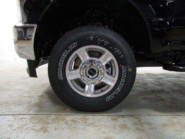 2017 Ford F-250 Super Duty XL Crew Cab 4WD V8